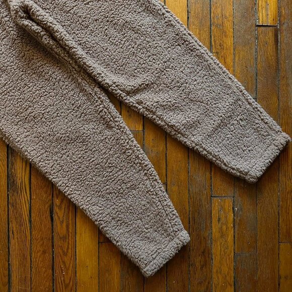 SKIMS Kim Kardashian Teddy High Pile Fleece Sweatpants Women‎ Pink Desert Tan. - Picture 3 of 8